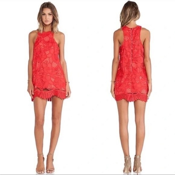 Lovers + Friends Caspian Shift Dress in Coral XS - Picture 1 of 9